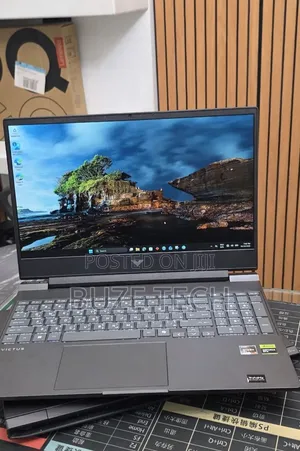 New Laptop HP Victus 15 8GB AMD Ryzen 5 SSD 512GB