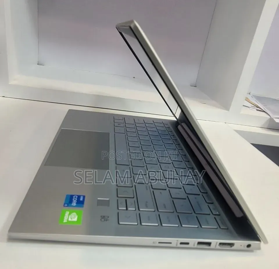New Laptop HP Pavilion 14 16GB Intel Core i5 SSD 512GB