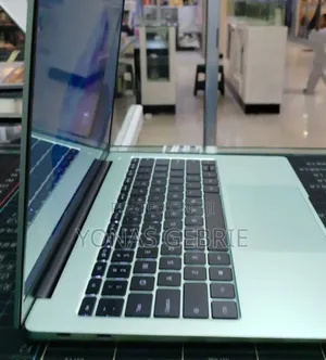 New Laptop 16GB Intel Core i5 SSD 512GB
