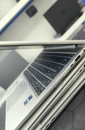 New Laptop HP EliteBook 830 G9 16GB Intel Core i5 SSD 512GB