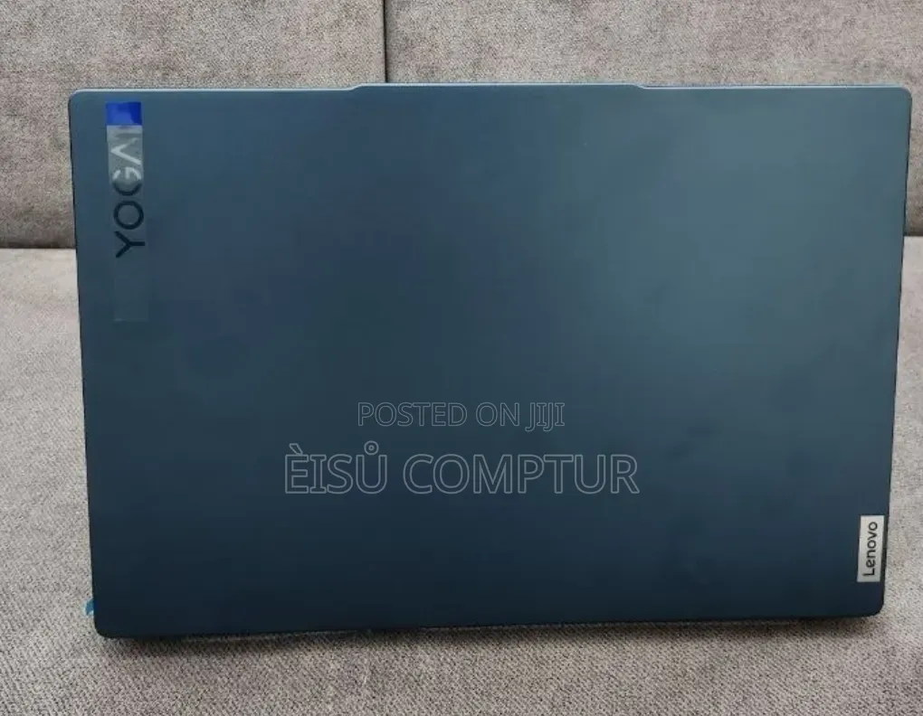 New Laptop Lenovo Legion Pro 7 16GB AMD Ryzen 7 SSD 512GB