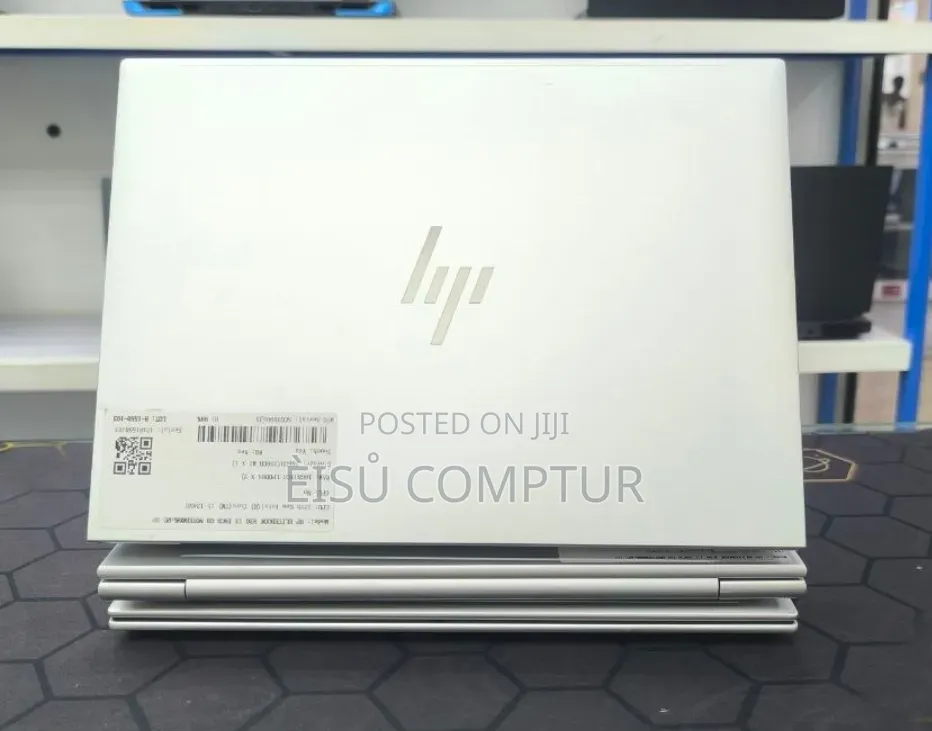 New Laptop HP EliteBook 830 G9 16GB Intel Core i5 SSD 512GB