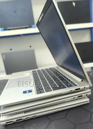 New Laptop HP EliteBook 830 G9 16GB Intel Core i5 SSD 512GB