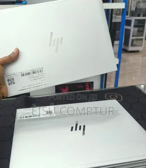 New Laptop HP EliteBook 830 G9 16GB Intel Core i5 SSD 512GB