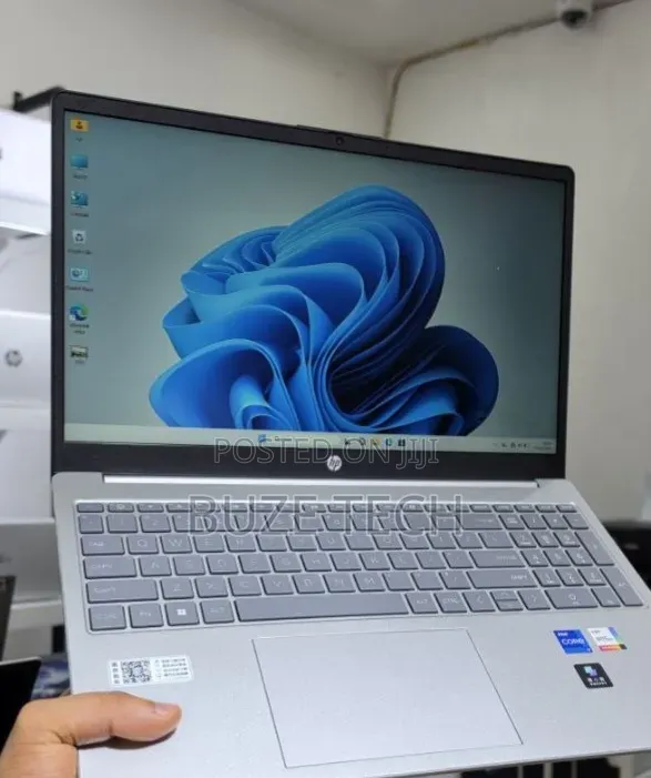 New Laptop HP Stream Notebook 16GB Intel Core i7 SSD 1T