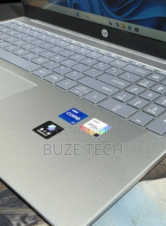New Laptop HP Stream Notebook 16GB Intel Core i7 SSD 1T