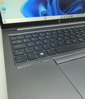 New Laptop HP ZBook 15 16GB Intel Core i7 SSD 512GB