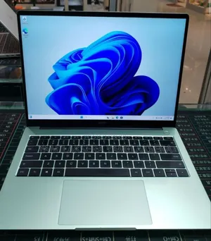 New Laptop 16GB Intel Core i5 SSD 512GB