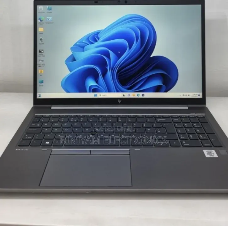 New Laptop HP ZBook 15 16GB Intel Core i7 SSD 512GB