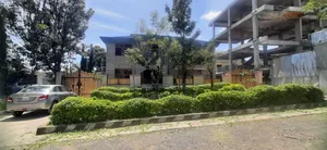 5bdrm House in Real, Bole for rent