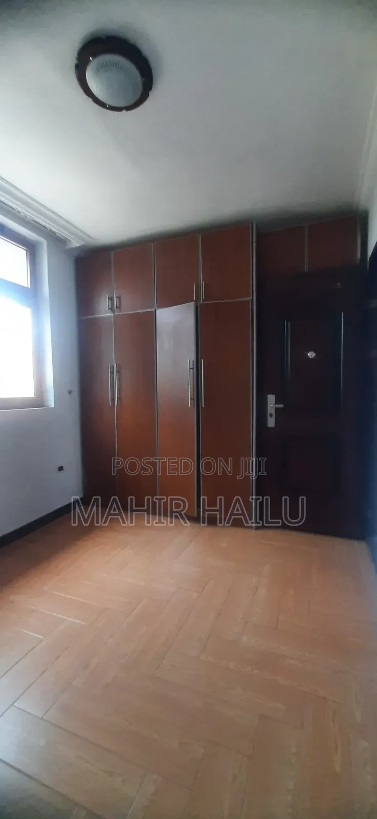 5bdrm House in Real, Bole for rent