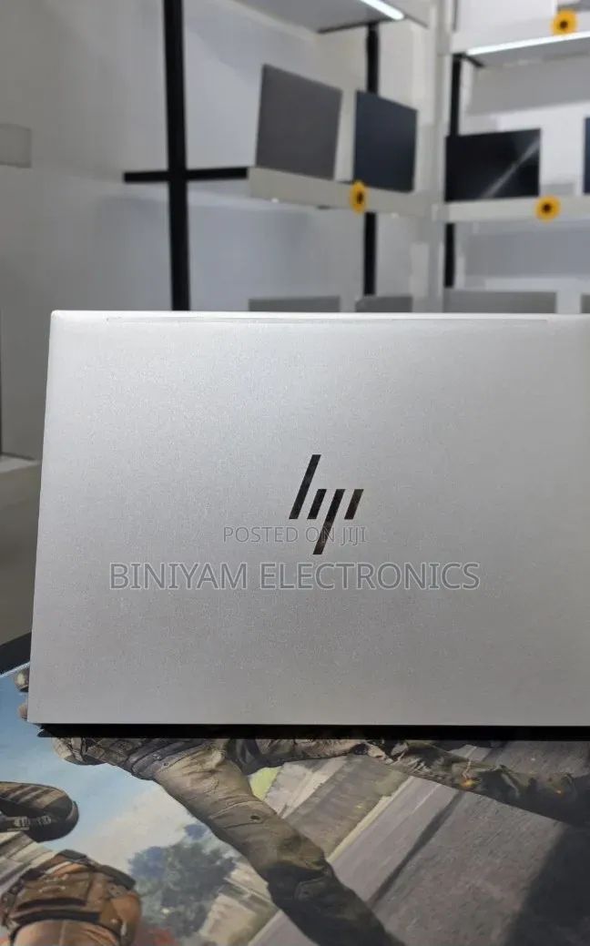 New Laptop HP EliteBook 840 G9 16GB Intel Core i7 SSD 512GB