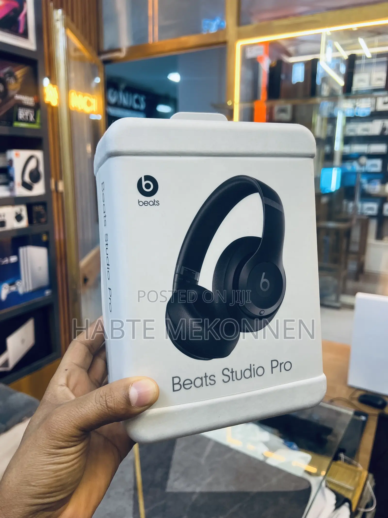 Beats Studio Pro