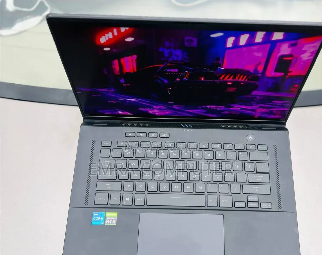 New Laptop Asus ROG Zephyrus M16 16GB Intel Core i7 SSD 512GB