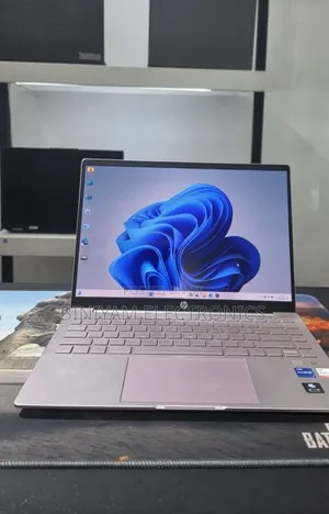 New Laptop HP Pavilion 14 16GB Intel Core i7 SSD 512GB