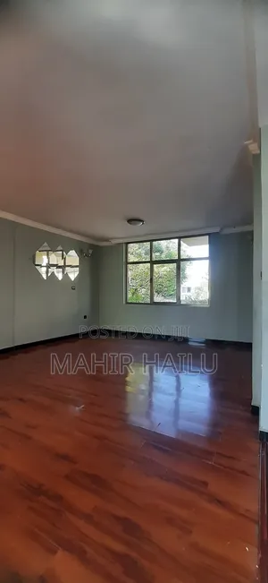 3bdrm House in Gift, Yeka for rent