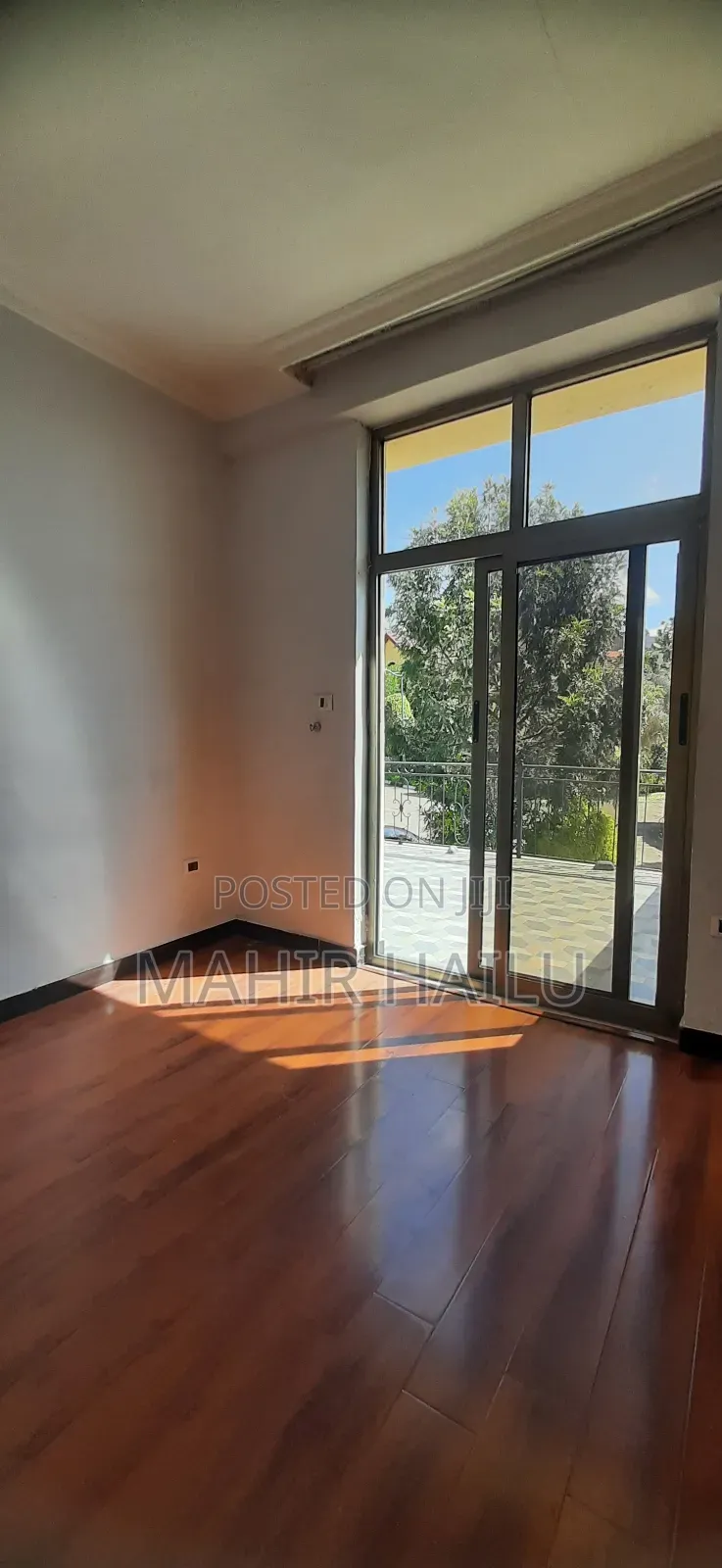3bdrm House in Gift, Yeka for rent