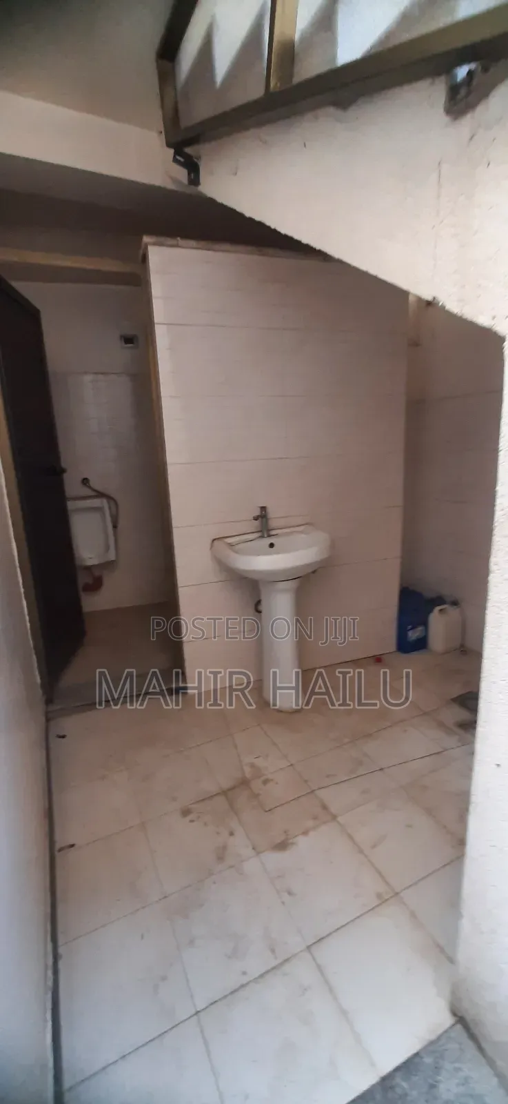 4bdrm House in Gifet, Yeka for sale