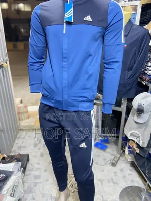 አዲስ ኦሪጅናል አዲዳስ ሙሉ ቱታ — በተመጣጣኝ ዋጋ!