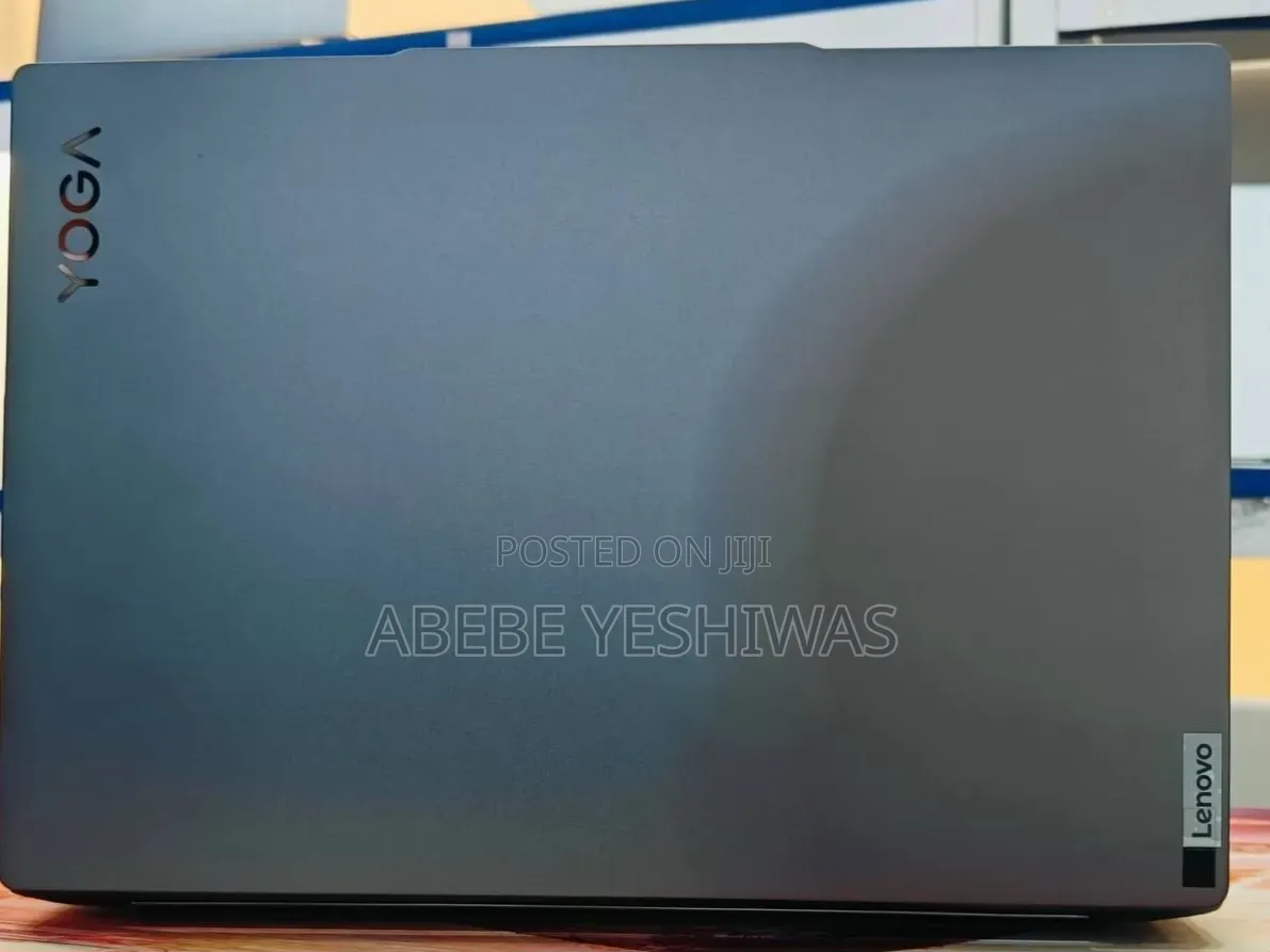 New Laptop Lenovo Yoga 700 32GB Intel Core Ultra 9 SSD 512GB
