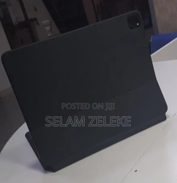 New Apple iPad Pro 256 GB Black