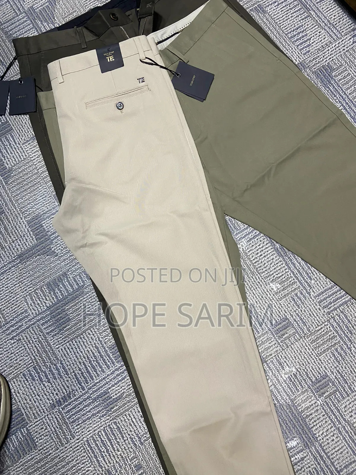 Premium Tom Strip Men’s Khaki Trousers –