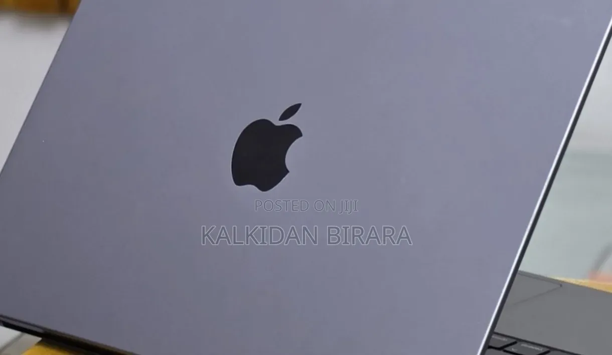 New Desktop Computer Apple Mac Pro 32GB Apple M1 Pro SSD 512GB