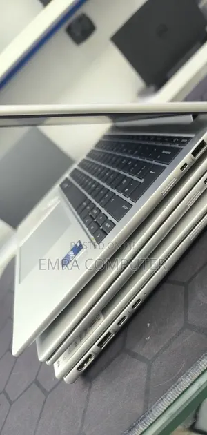 New Laptop HP EliteBook 830 G9 16GB Intel Core i5 SSD 512GB