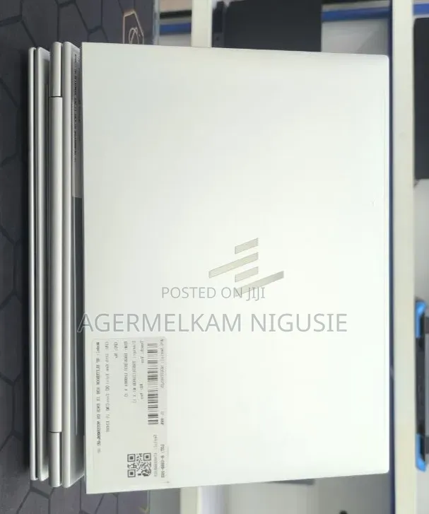 New Laptop HP EliteBook 830 G9 16GB Intel Core i5 SSD 512GB