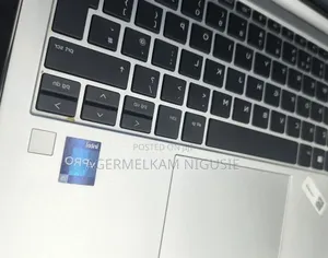 New Laptop HP EliteBook 830 G9 16GB Intel Core i5 SSD 512GB