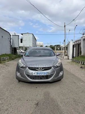 Hyundai Avante 2015 Silver