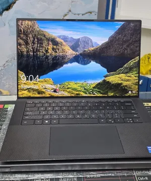 New Laptop Dell Precision 5570 16GB Intel Core i7 SSD 512GB