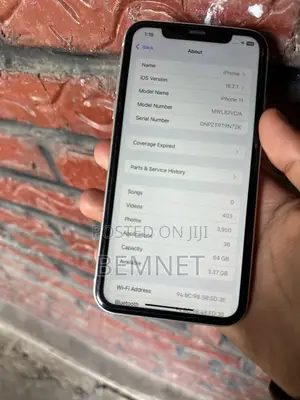 Apple iPhone 11 64 GB White