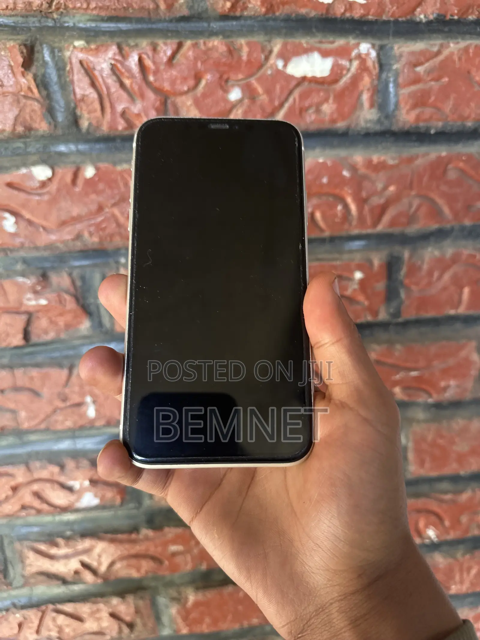 Apple iPhone 11 64 GB White