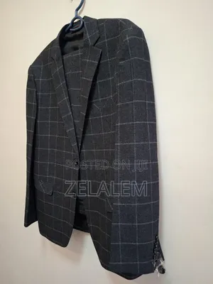 Suit የወንድ መሉ ልብስ ሱፍ