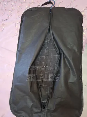 Suit የወንድ መሉ ልብስ ሱፍ