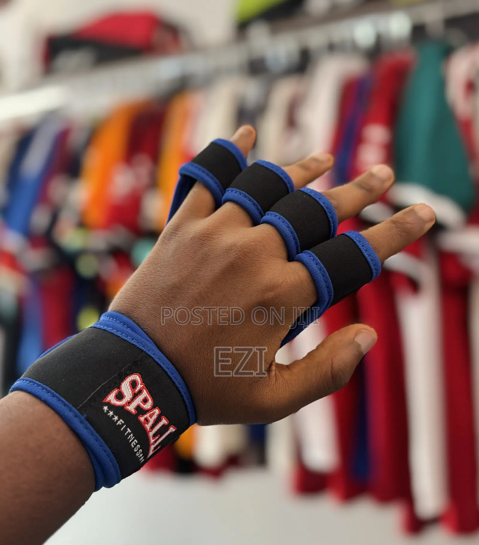 Half Strap Gym Glove