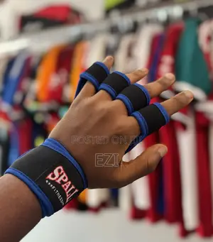 Half Strap Gym Glove