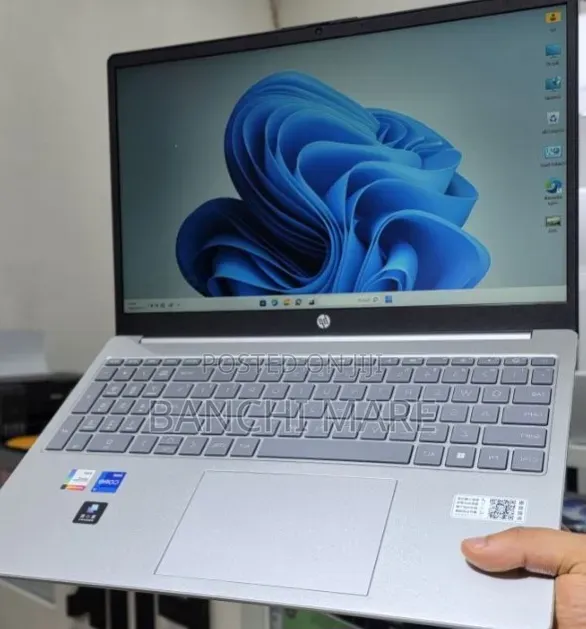 New Laptop HP Stream Notebook 16GB Intel Core i7 SSD 1T