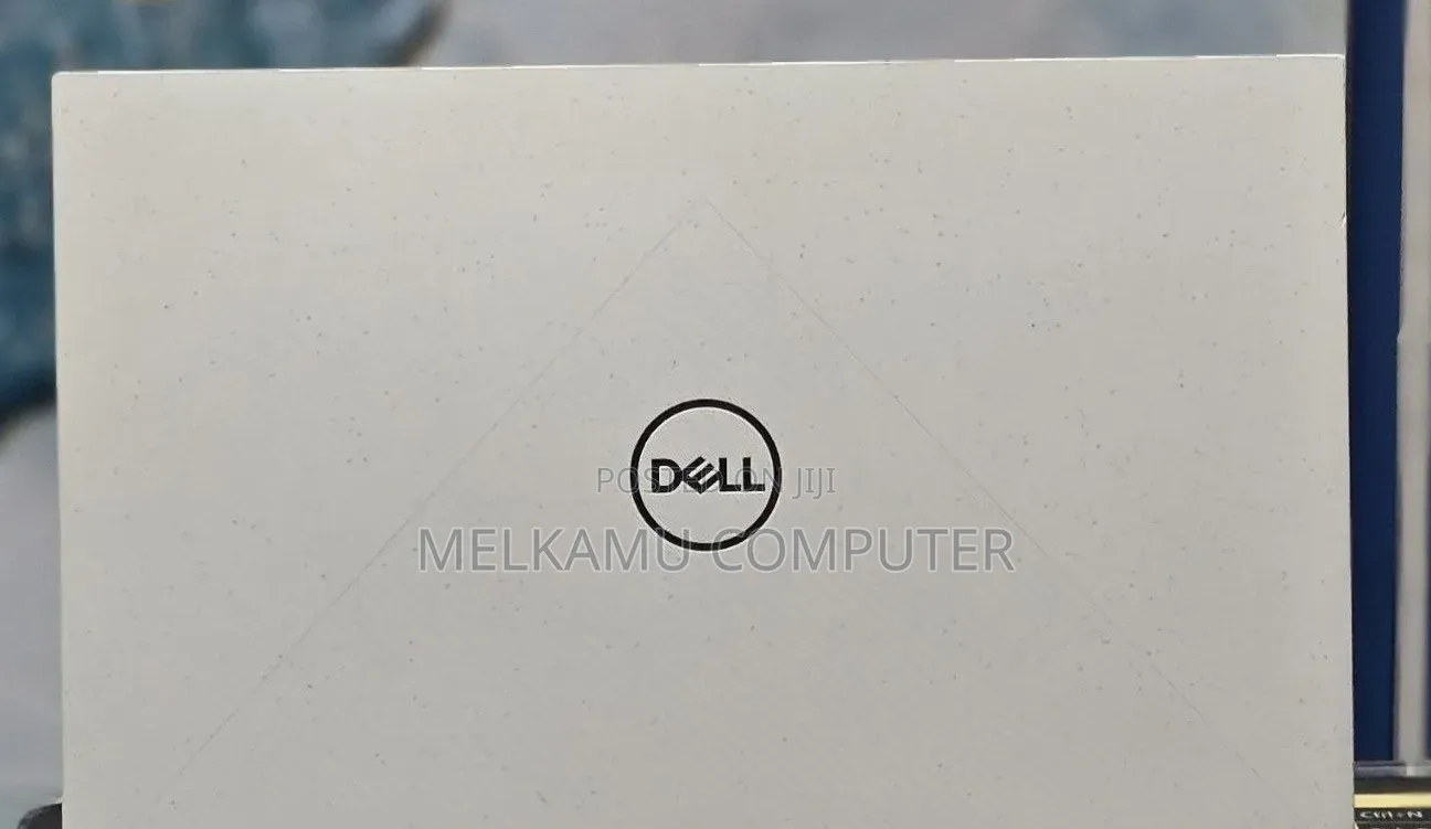 New Laptop Dell G15 5510 16GB AMD Ryzen 7 SSD 512GB