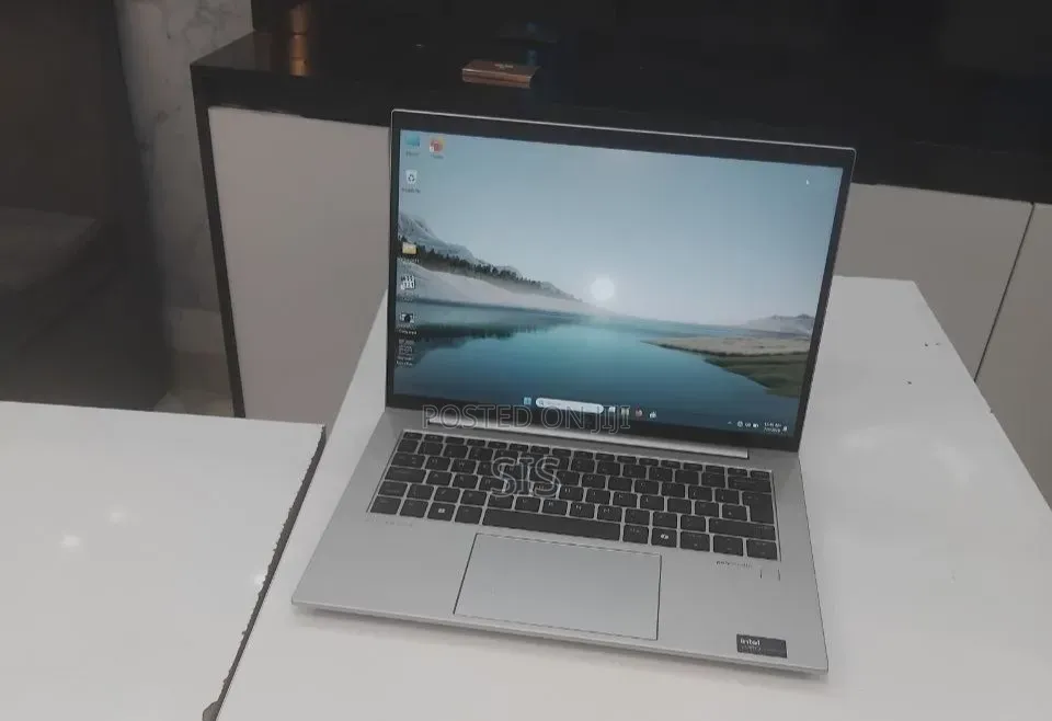 New Laptop HP 16GB Intel Core i7 SSD 512GB