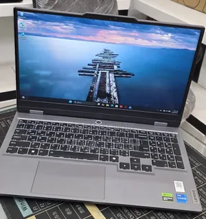 New Laptop Lenovo LOQ 15AHP10 8GB Intel Core i5 SSD 512GB