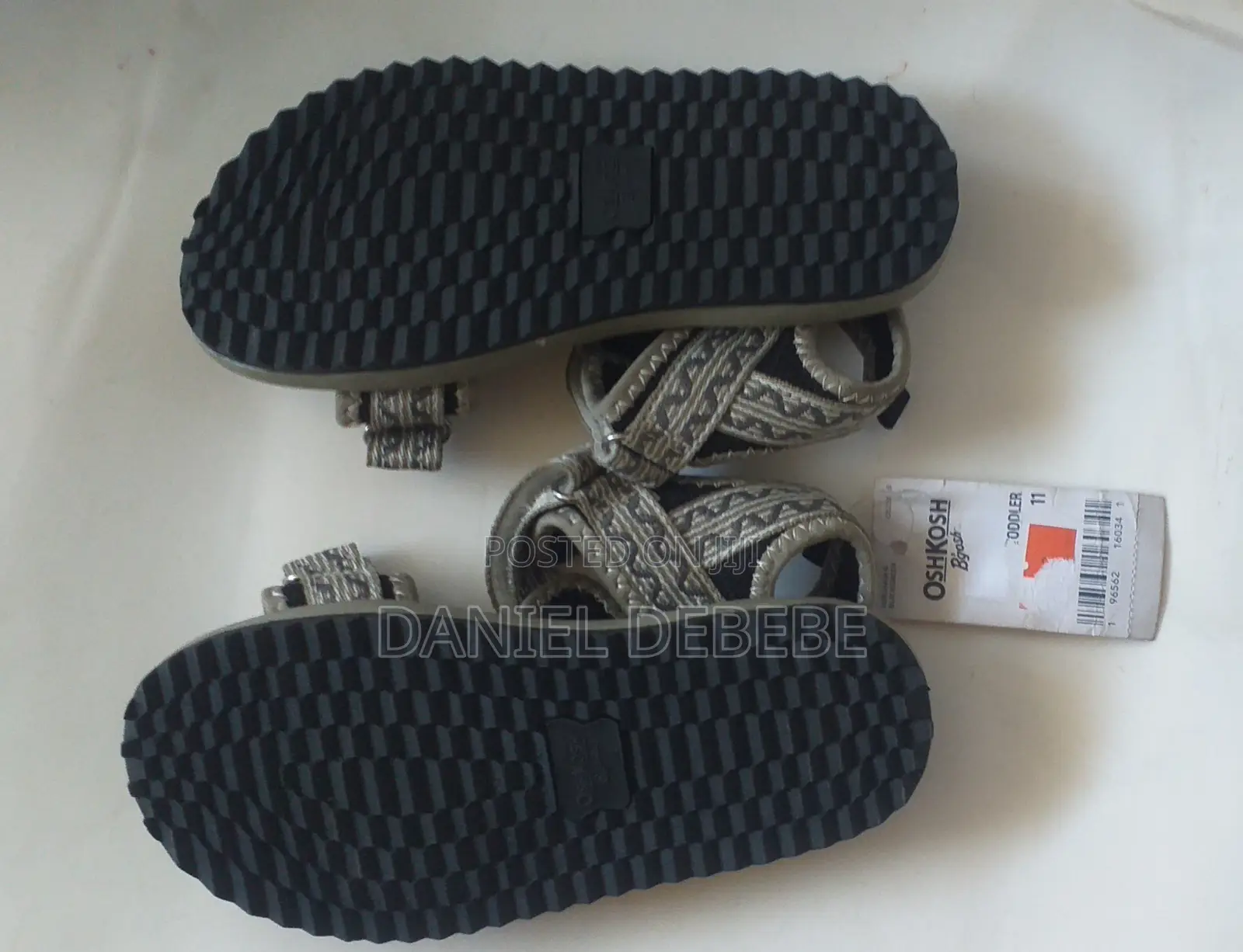 ኦሽካሽ የህፃናት ክፍት ጫማ OshKosh B'gosh Todlers Shoe