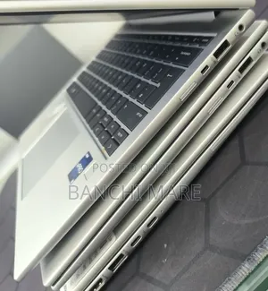 New Laptop HP EliteBook 830 G9 16GB Intel Core i5 SSD 512GB