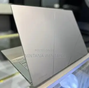 New Laptop Asus Zenbook 14 OLED 16GB Intel Core i9 SSD 512GB