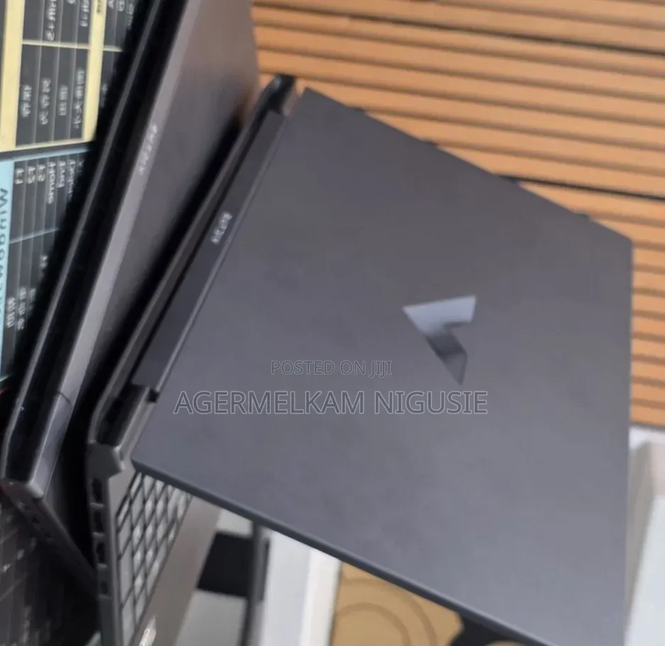 New Laptop HP Victus 16 8GB AMD Ryzen 7 SSD 512GB