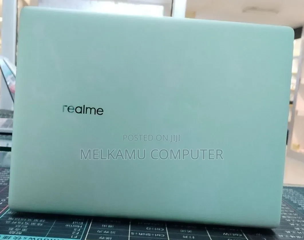New Laptop Trekstor Primebook P14 16GB Intel Core i5 SSD 512GB