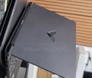 New Laptop HP Victus 15 16GB AMD Ryzen 5 SSD 512GB