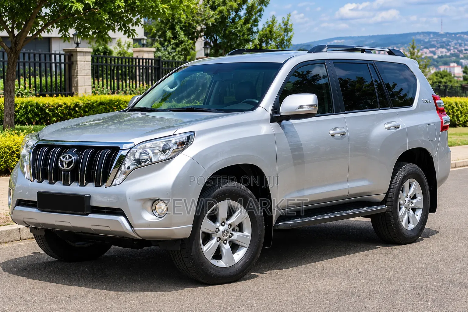 Toyota Land Cruiser 2015 Silver