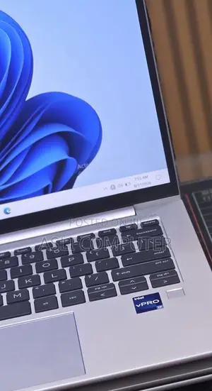 New Laptop HP EliteBook 840 G10 16GB Intel Core i7 SSD 512GB